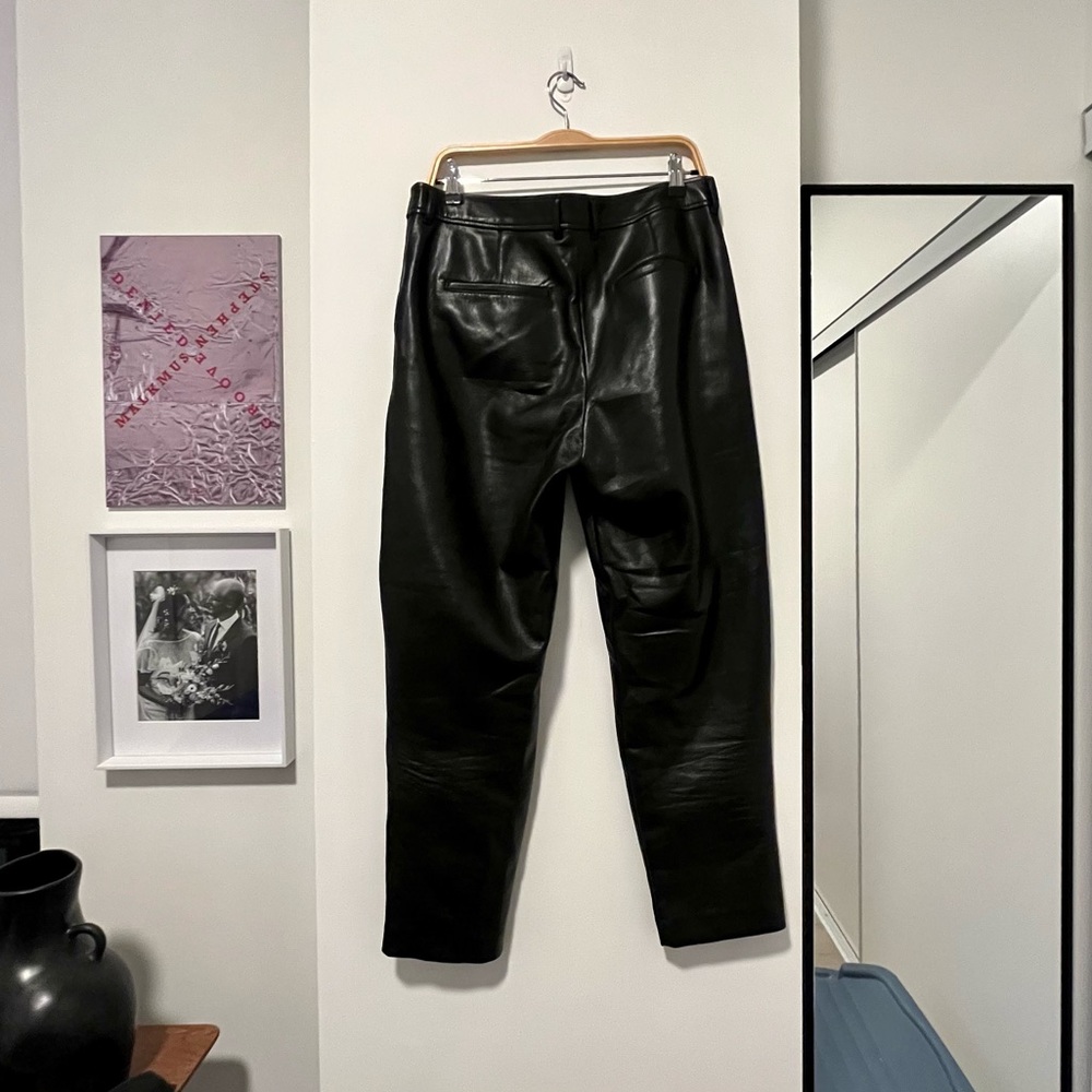 Babaton
Cosmo Pant - Picture 10 of 13